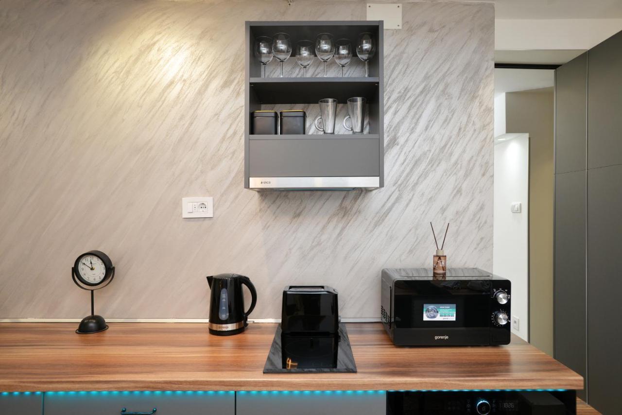 River&Bike Apartment With Free Electric Bike Belgrade Exterior photo